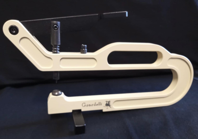 Guardelli-punch-gauge.jpg
